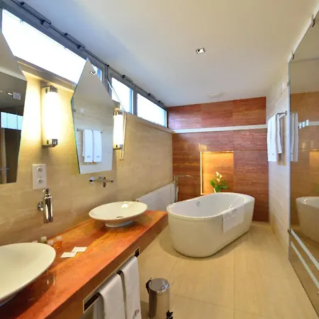 Hotel Antonie Hotel****Superior 4*