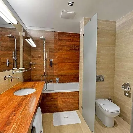 Antonie Hotel****superior 호텔 4*
