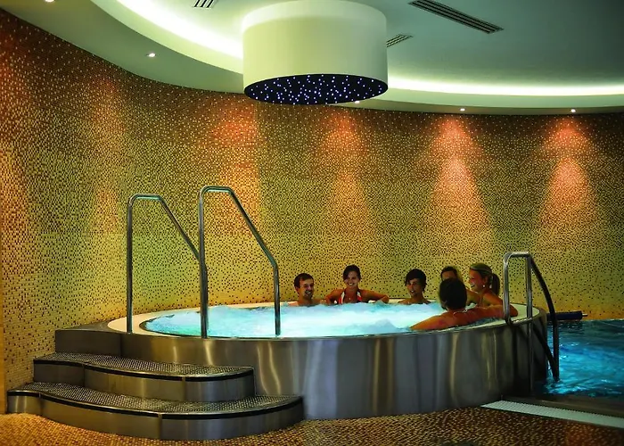 فندق Antonie Hotel****superior