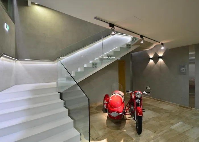 Antonie Hotel****superior فندق